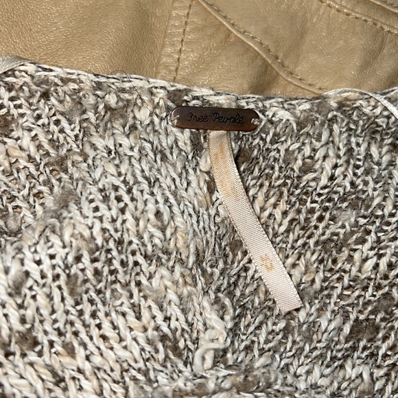 FreePeople summer night sweater coverup - Picture 3 of 4